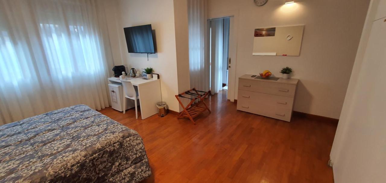 Bed & Breakfast Venice Friends メストレ エクステリア 写真